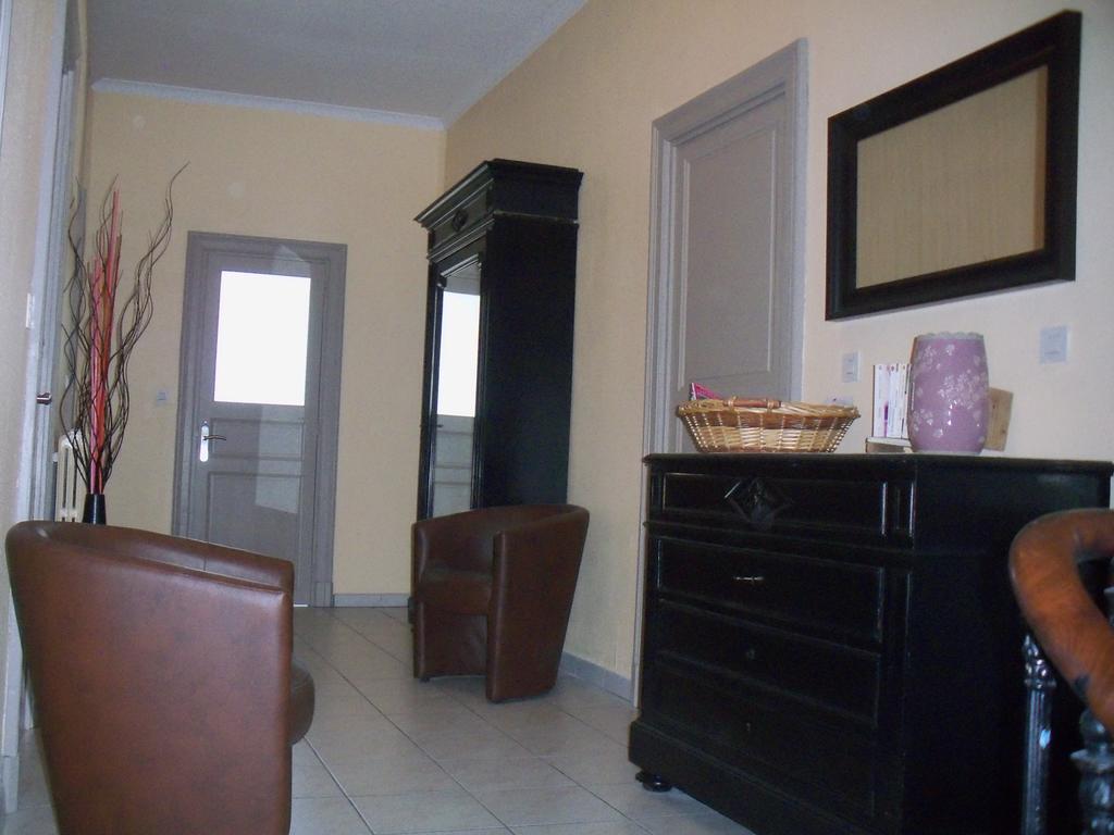 La Cle D'Or Bed & Breakfast Servian Bagian luar foto